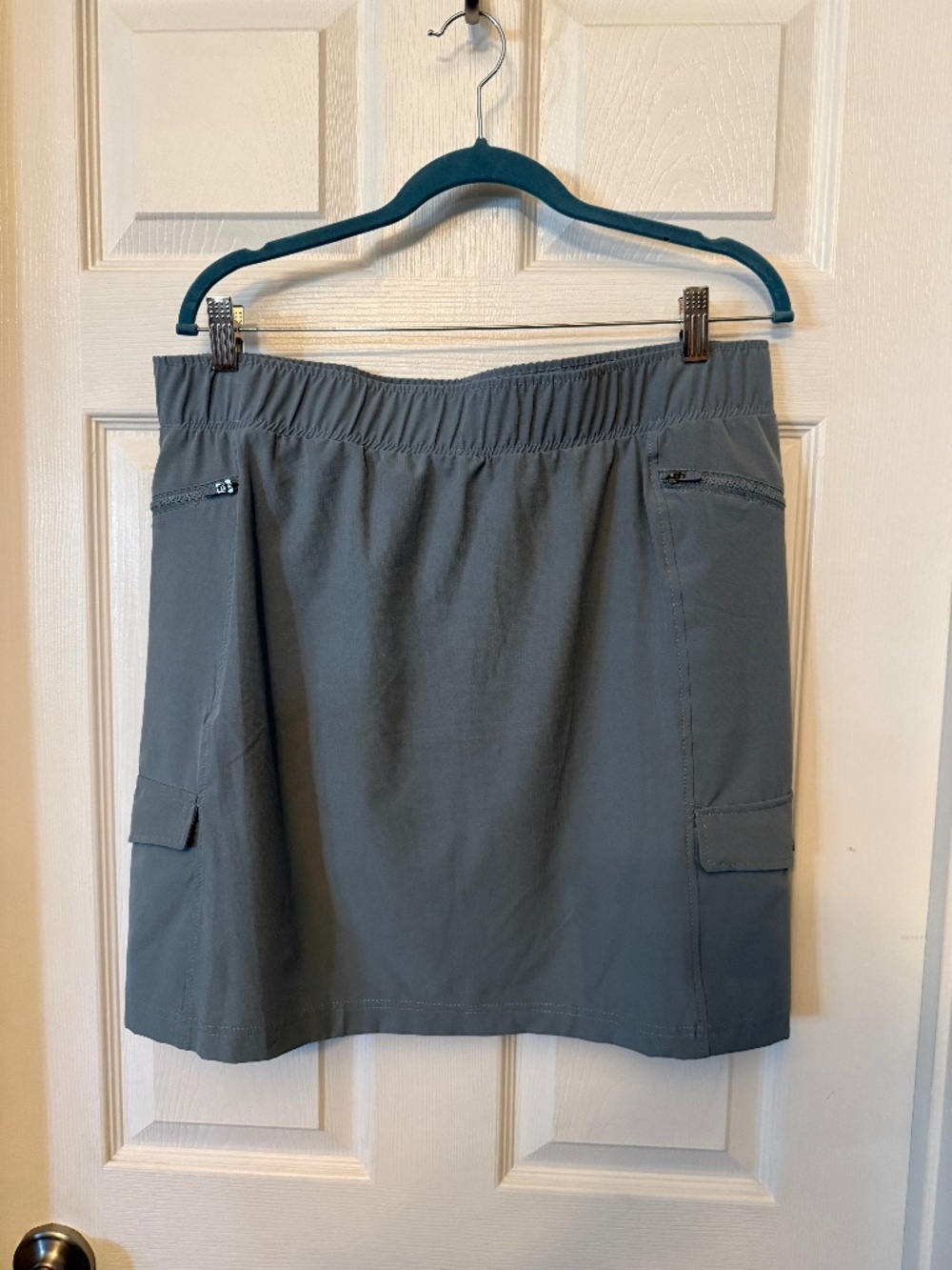 AVALANCHE Women's Teal Skort, Size L